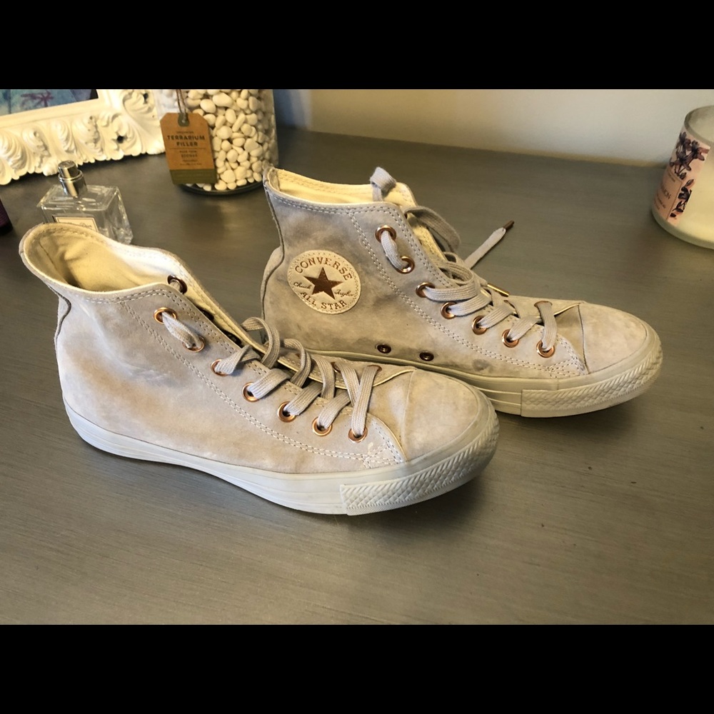 Grey suede with rose gold detail converse all star